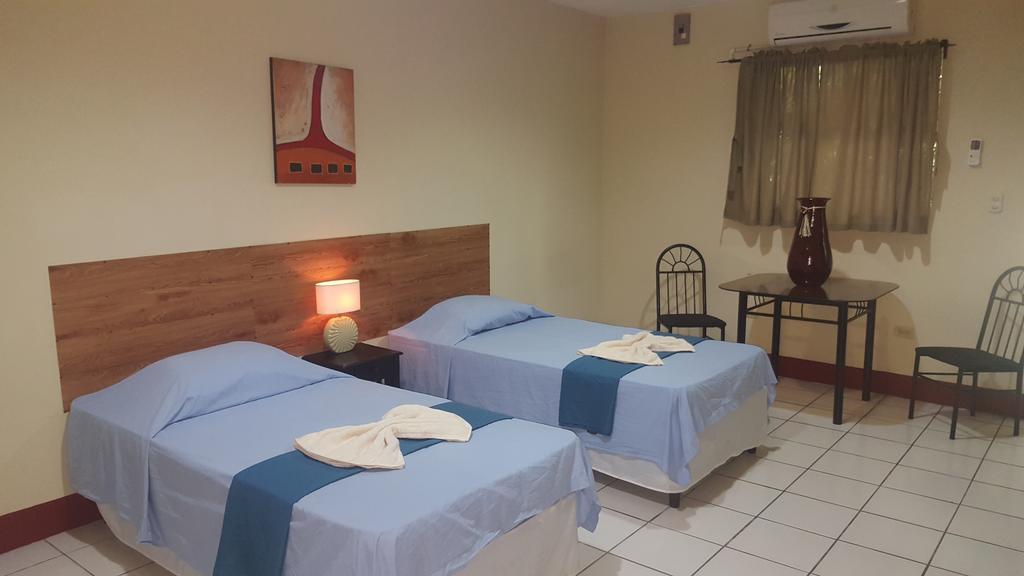 Hotel La Arboleda Манагуа Экстерьер фото