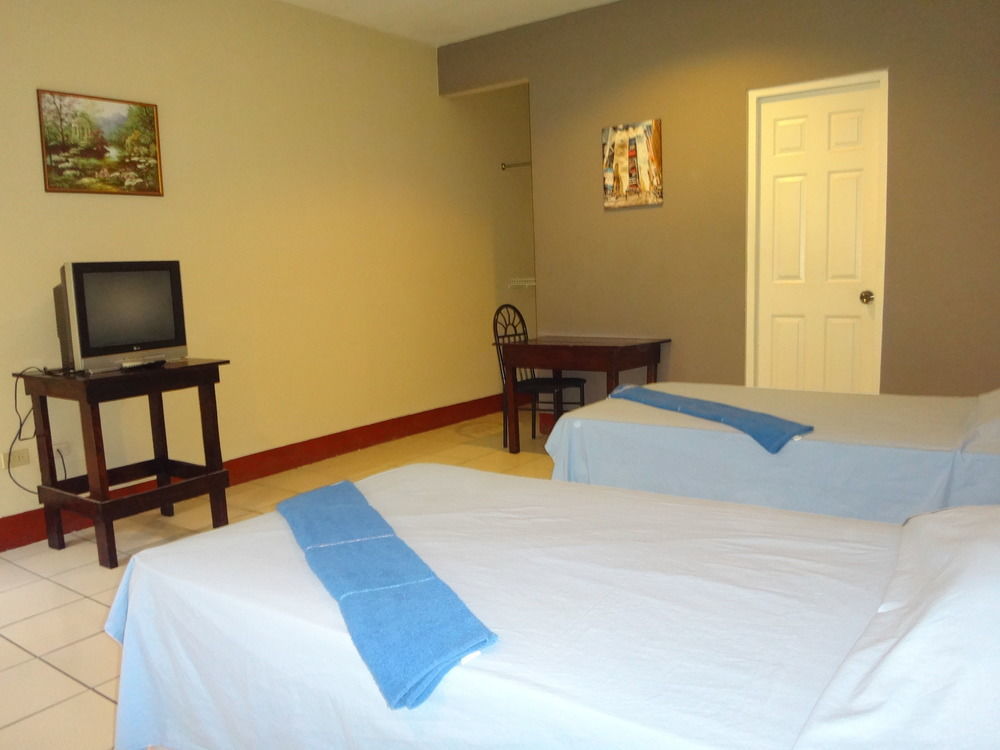 Hotel La Arboleda Манагуа Экстерьер фото